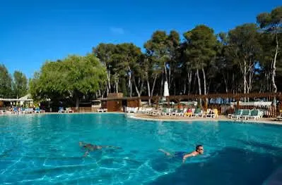 Camping Park Szálloda Tamarit
