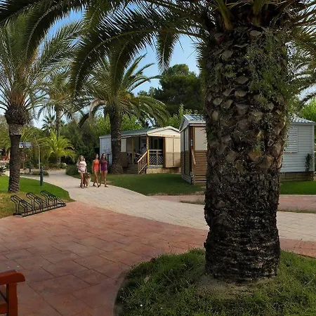 Camping Park Szálloda Tamarit