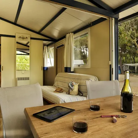 Camping Park 2* טמריט