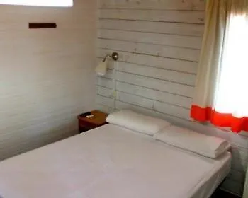 Camping Park 酒店 2*