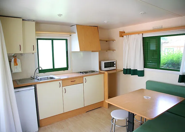 Camping Park 酒店